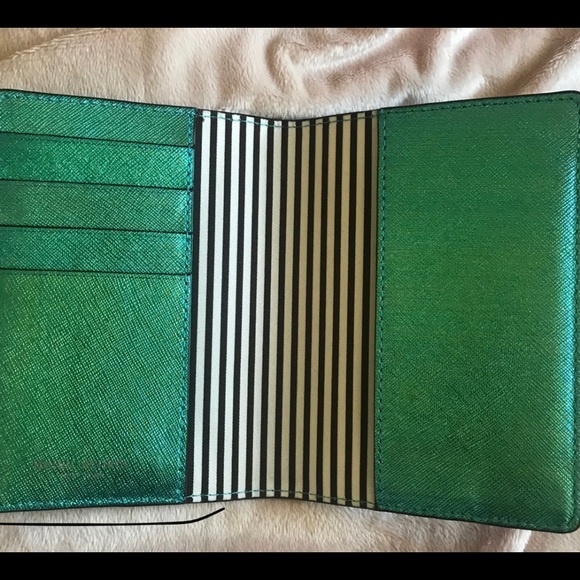 Looking to buy Henri Bendel Passport in Petrol - Picture 2 of 2